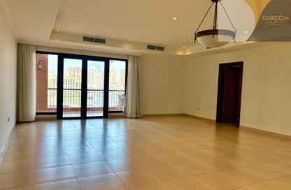 Apartment - 2 Bedrooms - 3 Bathrooms for rent in West Porto Drive - Porto Arabia - The Pearl Island - Doha