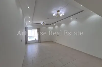 Apartment - 2 Bedrooms - 3 Bathrooms for rent in Lusail Residence - Marina District - Lusail