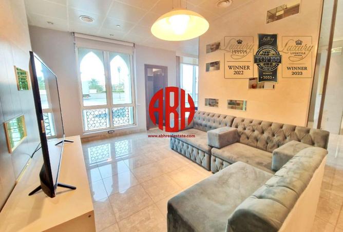 54640704 - Property Image 2