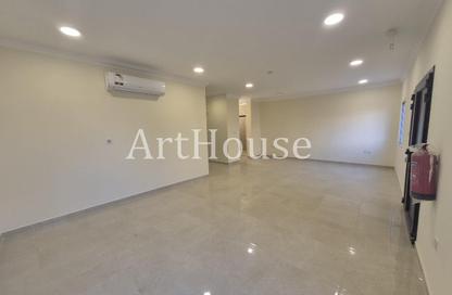 Villa - 6 - 6 for rent in Al Kheesa - Al Kheesa - Umm Salal Mohammed