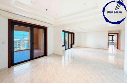 Apartment - 2 Bedrooms - 3 Bathrooms for rent in East Porto Drive - Porto Arabia - The Pearl Island - Doha Apartment - 2 Bedrooms - 3 Bathrooms for rent in East Porto Drive - Porto Arabia - The Pearl Island - Doha