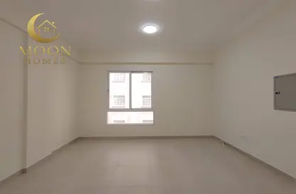 شقة - 2 غرف نوم - 2 حمامات للايجار في شارع نجمه - نجمة - الدوحة