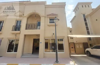 مجمع سكني - 4 غرف نوم - 4 حمامات للايجار في فلل عين خالد - عين خالد - الدوحة