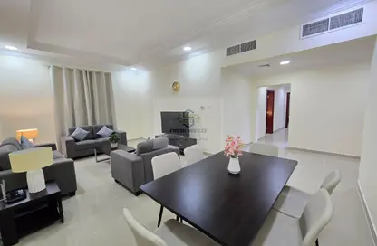 Apartment - 3 Bedrooms - 3 Bathrooms for rent in Al Sadd Tourist Apartments - Al Sadd - Doha