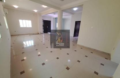 مجمع سكني - 4 غرف نوم - 4 حمامات للايجار في وادي المرخ - مريخ - المريخ - الدوحة مجمع سكني - 4 غرف نوم - 4 حمامات للايجار في وادي المرخ - مريخ - المريخ - الدوحة