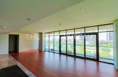 Apartment - 2 Bedrooms - 3 Bathrooms for sale in Seef Lusail Tower 1 - Seef Lusail - Lusail City - Lusail