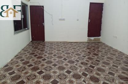 Apartment - Studio - 1 Bathroom for rent in Al Mansoura - Doha