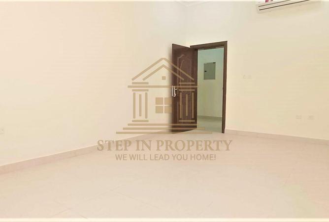 51332905 - Property Image 2