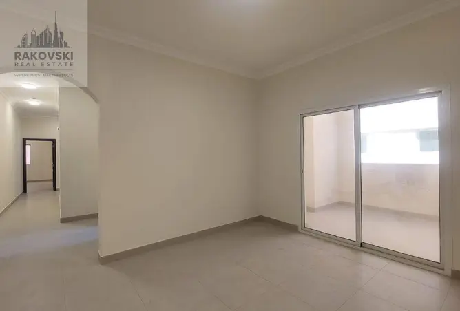62750121 - Property Image 3