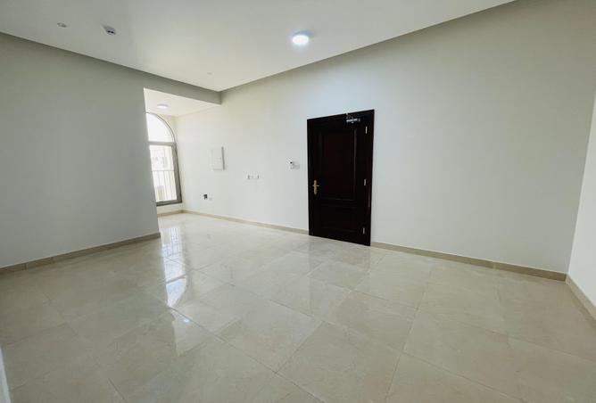 1012434 - Property Image 2