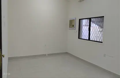 Apartment - Studio - 1 Bathroom for rent in Al Khazin Street - Madinat Khalifa South - Madinat Khalifa - Doha