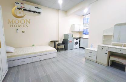 Apartment - Studio - 1 Bathroom for rent in Umm Ghwailina Comm - Umm Ghuwalina - Umm Ghuwailina - Doha Apartment - Studio - 1 Bathroom for rent in Umm Ghwailina Comm - Umm Ghuwalina - Umm Ghuwailina - Doha