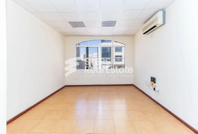 62350285 - Property Image 3
