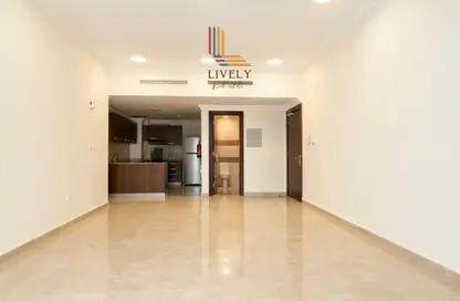 شقة - غرفة نوم - 2 حمامات للايجار في ريجنسي ريزيدنس فوكس هيلز 3 - الوسيل