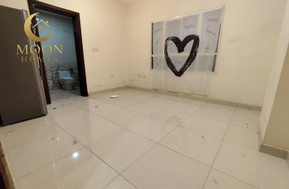 Apartment - 2 - 3 for rent in Al Mansoura - Al Mansoura - Doha