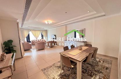 Apartment - 1 Bedroom - 2 Bathrooms for rent in Tower 24 - Porto Arabia - The Pearl Island - Doha