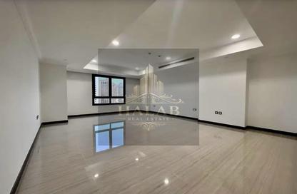 Apartment - 2 Bedrooms - 3 Bathrooms for rent in Porto Arabia Townhouses - Porto Arabia - The Pearl Island - Doha