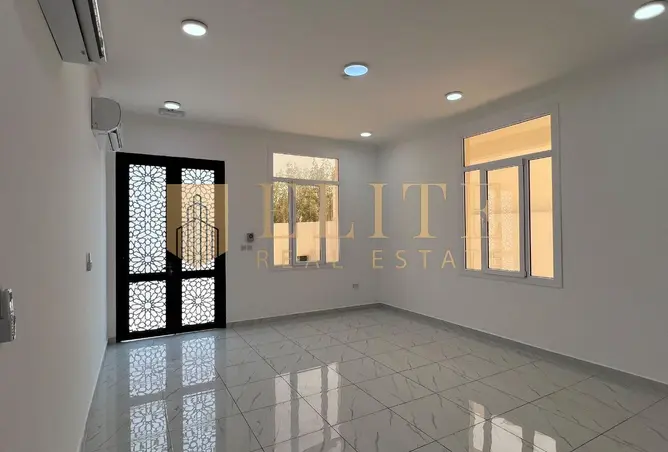 62805860 - Property Image 2
