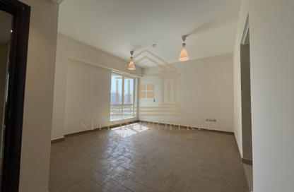 Apartment - 2 Bedrooms - 4 Bathrooms for rent in Viva West - Viva Bahriyah - The Pearl Island - Doha