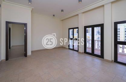 Apartment - 1 Bedroom - 2 Bathrooms for rent in Teatro - Qanat Quartier - The Pearl Island - Doha