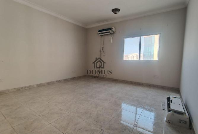 54827237 - Property Image 3