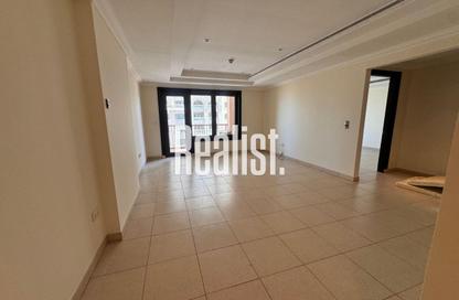 Apartment - 1 Bedroom - 2 Bathrooms for rent in West Porto Drive - Porto Arabia - The Pearl Island - Doha