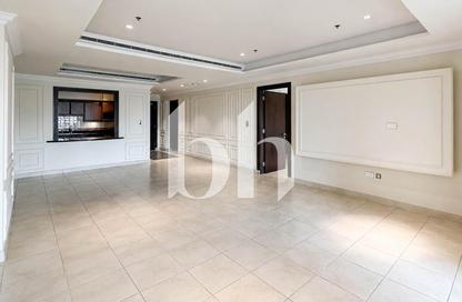 Apartment - 1 Bedroom - 2 Bathrooms for rent in Porto Arabia - The Pearl Island - Doha