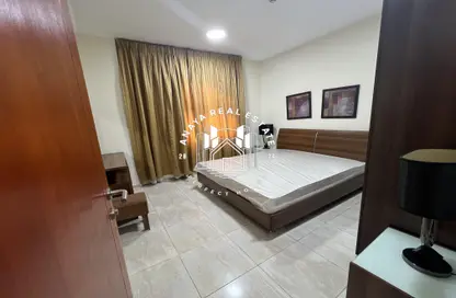شقة - غرفة نوم - 2 حمامات للايجار في ام غوالينا تجارية - ام غويلينا - أم غويلينا - الدوحة