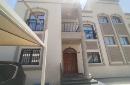 Villa - 4 Bedrooms - 4 Bathrooms for rent in Al Maamoura - Al Maamoura - Doha