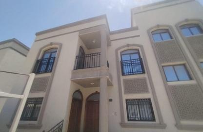 Villa - 4 Bedrooms - 4 Bathrooms for rent in Al Maamoura - Al Maamoura - Doha