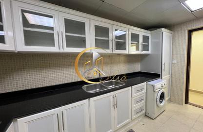 Apartment - 2 Bedrooms - 2 Bathrooms for rent in Al Salam Tower - Corniche Road - Corniche Road - Doha Apartment - 2 Bedrooms - 2 Bathrooms for rent in Al Salam Tower - Corniche Road - Corniche Road - Doha