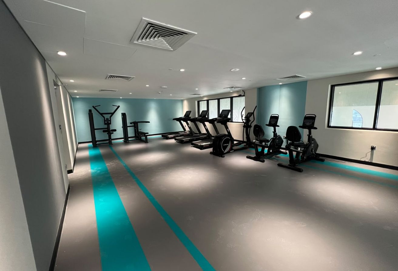 Luxury brand new studio opposite vendome mall thumbnail 12