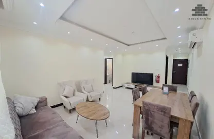 شقة - 2 غرف نوم - 2 حمامات للايجار في شارع ثابت بن زايد - المنصورة - الدوحة