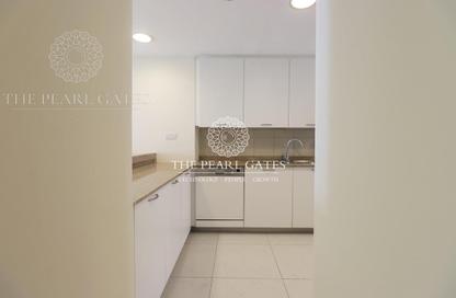 Apartment - 2 Bedrooms - 3 Bathrooms for sale in Viva West - Viva Bahriyah - The Pearl Island - Doha