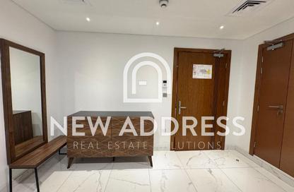 Apartment - 2 Bedrooms - 2 Bathrooms for rent in West Bay - Doha