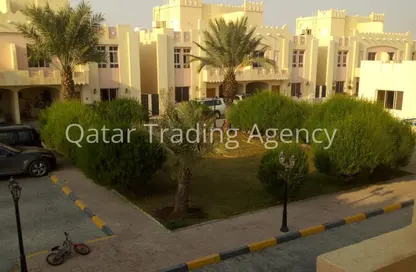 Villa - 4 Bedrooms - 4 Bathrooms for rent in Al Kheesa - Umm Salal Mohammed