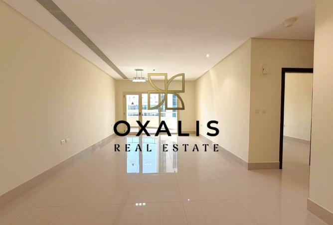 1002784 - Property Main Image