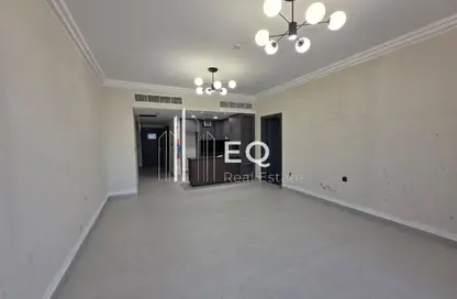 Apartment - 1 Bedroom - 2 Bathrooms for sale in Boulevard View - Yasmeen City - Lusail