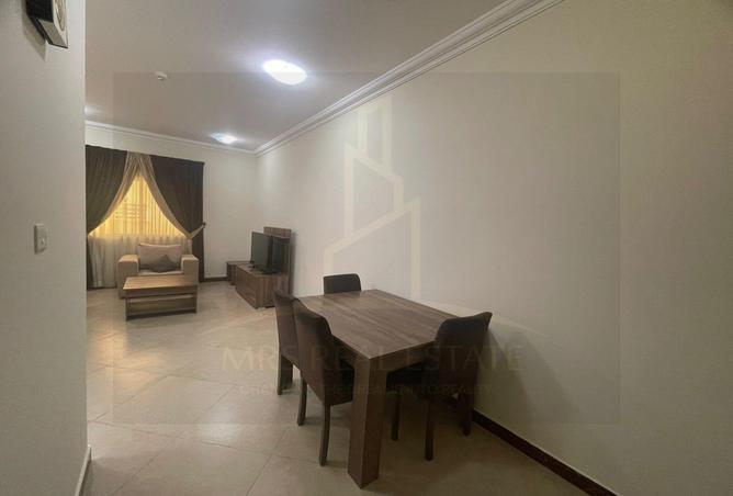 53426100 - Property Image 3