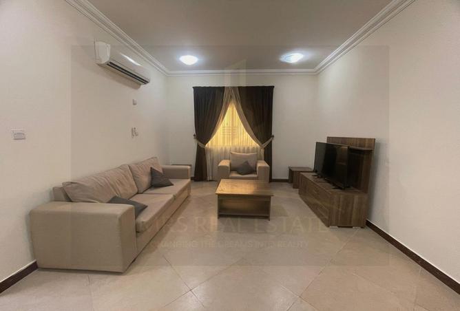 53426100 - Property Image 2