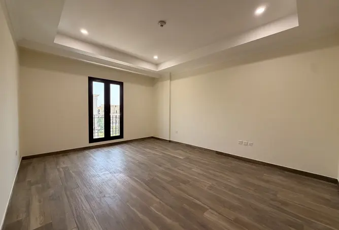 61789281 - Property Image 2