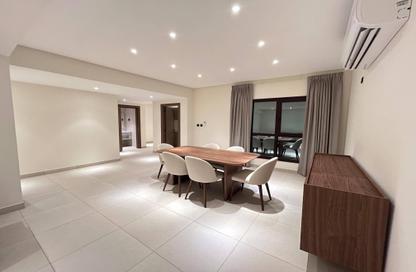 Apartment - 3 Bedrooms - 3 Bathrooms for rent in Umm Ghwailina Comm - Umm Ghuwalina - Umm Ghuwailina - Doha
