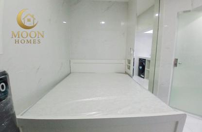 Apartment - Studio - 1 Bathroom for rent in Umm Ghuwailina 4 - Umm Ghuwailina - Doha