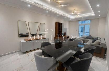 Apartment - 1 Bedroom - 2 Bathrooms for rent in Floresta Gardens - Floresta Gardens - The Pearl Island - Doha Apartment - 1 Bedroom - 2 Bathrooms for rent in Floresta Gardens - Floresta Gardens - The Pearl Island - Doha
