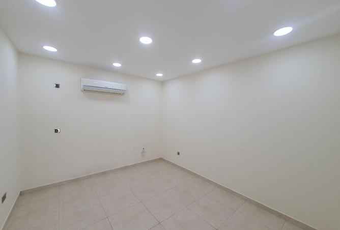 56266801 - Property Image 3