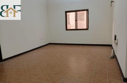 Apartment - 2 Bedrooms - 2 Bathrooms for rent in Fereej Bin Mahmoud North - Fereej Bin Mahmoud - Doha