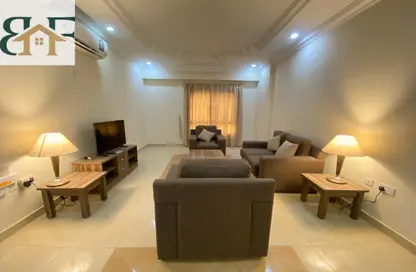 Apartment - 2 Bedrooms - 2 Bathrooms for rent in Al Muntazah Street - Al Muntazah - Doha
