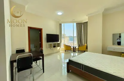 Apartment - Studio - 1 Bathroom for rent in Al Sadd Road - Al Sadd - Doha
