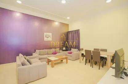 شقة - 2 غرف نوم - 2 حمامات للايجار في المعمورة - المعمورة - الدوحة