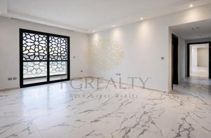 Apartment - 2 Bedrooms - 3 Bathrooms for sale in Catania - La Piazza - Fox Hills - Lusail